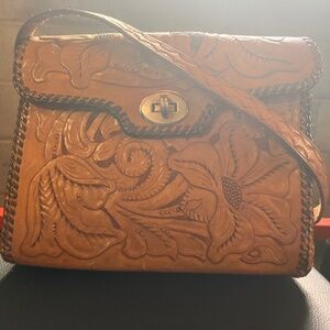 Genuine, tooled Leather Purse